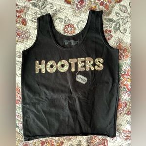 Hooters Salute Troops tank